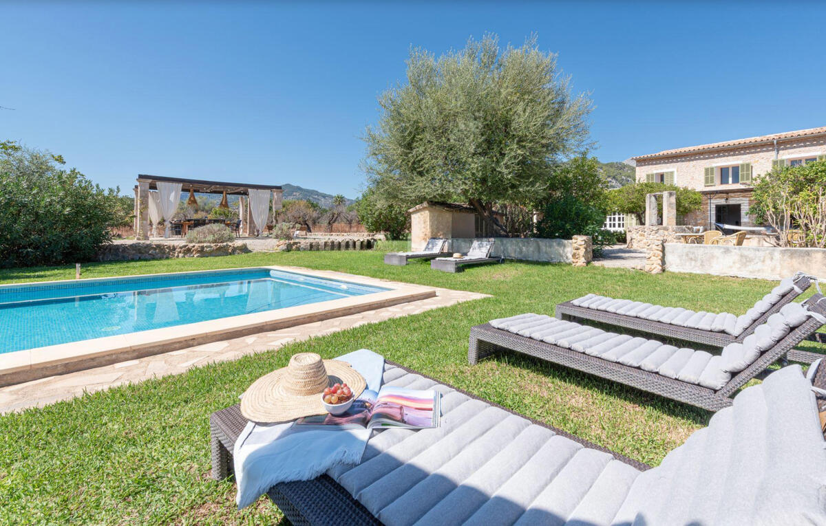 Propri&eacute;t&eacute;/immeuble(urbana) - Selva - 5 chambres - 10 occupants